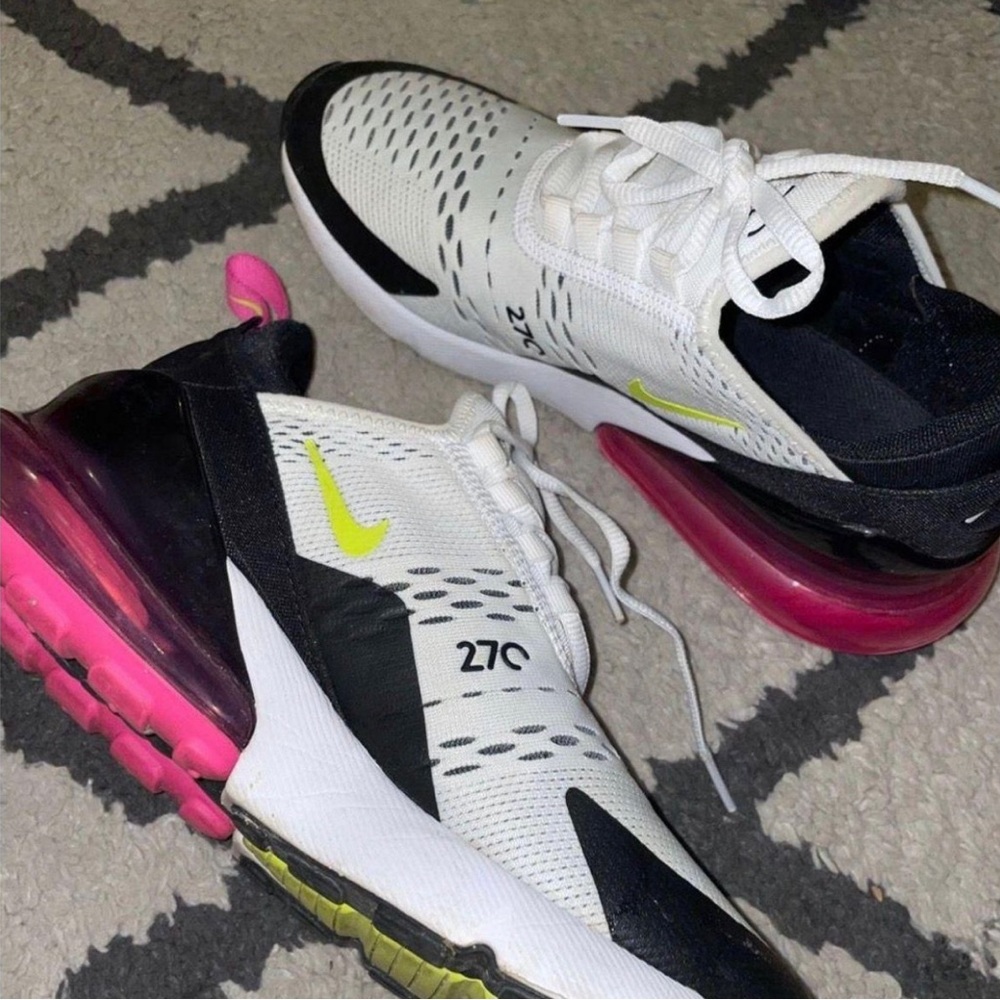 Nike Air Max 270